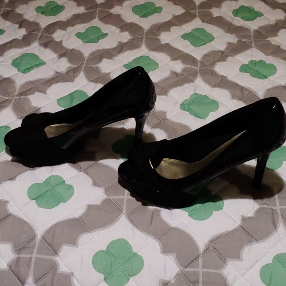 Black platforms  - Picture 2 of 6